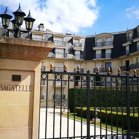 Nid Douillet A Bagatelle Apartment Deauville Exterior photo