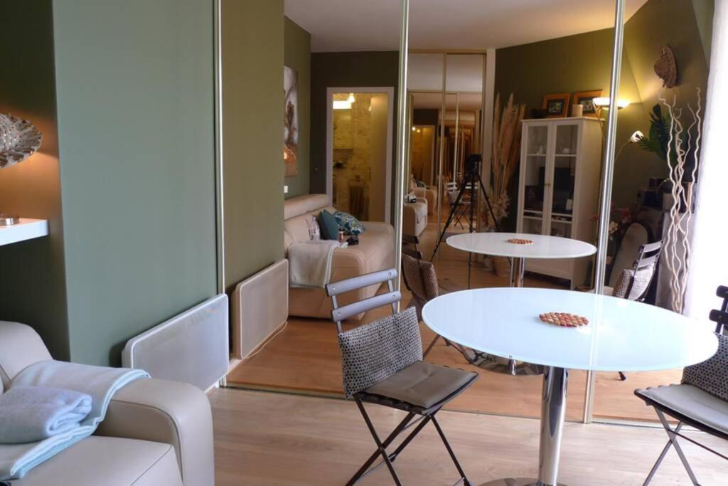Nid Douillet A Bagatelle Apartment Deauville Exterior photo