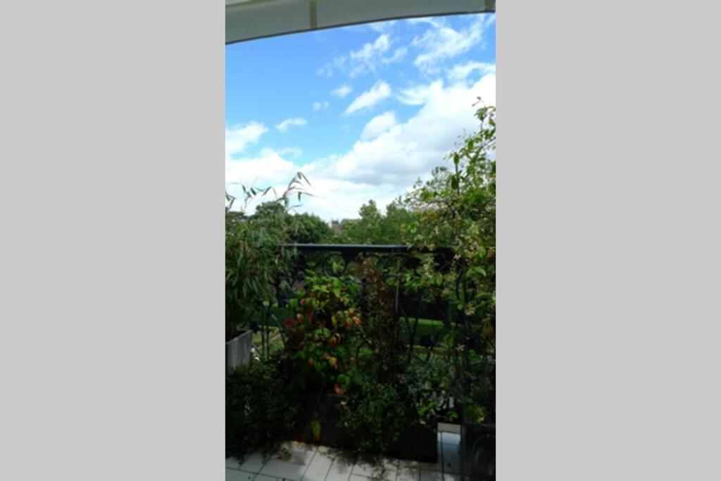 Nid Douillet A Bagatelle Apartment Deauville Exterior photo